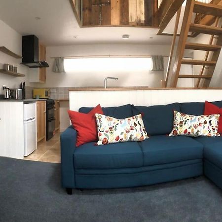 Cosy Rustic Annex In Quiet Cornwall Village Saint Wenn エクステリア 写真