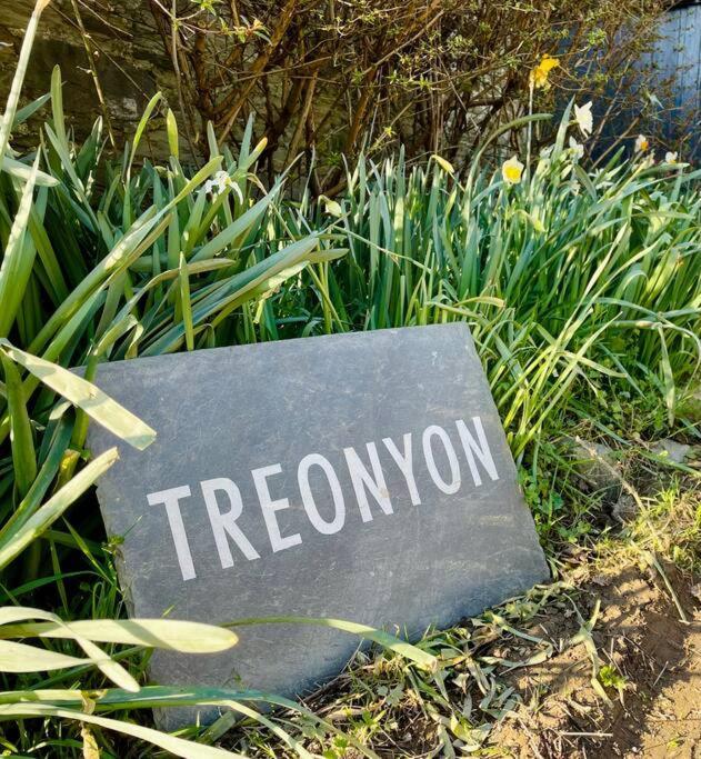Cosy Rustic Annex In Quiet Cornwall Village Saint Wenn エクステリア 写真